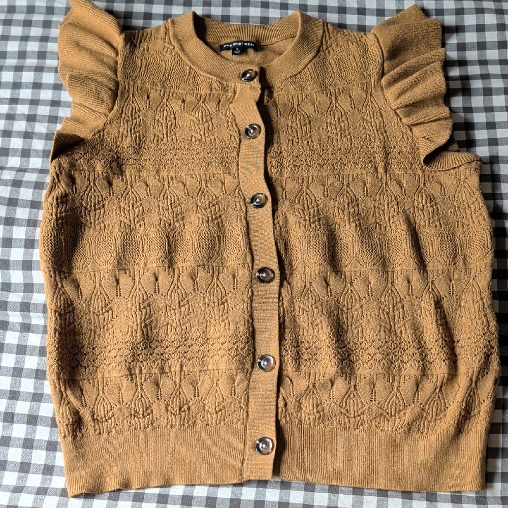 Who What Wear Camel Ruffled Sleeve Sweater